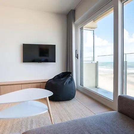 아파트 Luxurious With A Stunning View 미들케르케