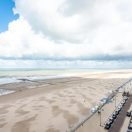 Luxurious With A Stunning View * 미들케르케